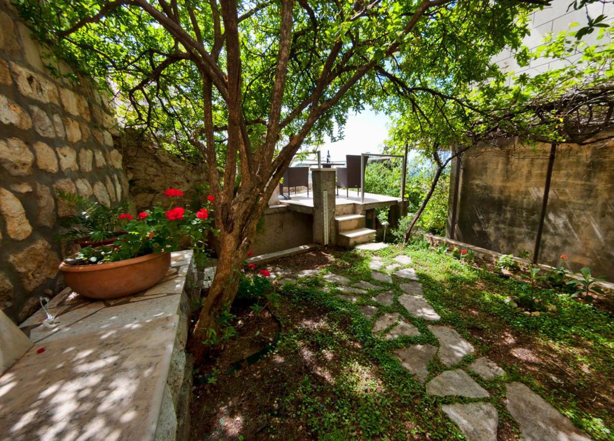 Lora Studio Sea & Oldtown View With Parking Ντουμπρόβνικ Εξωτερικό φωτογραφία