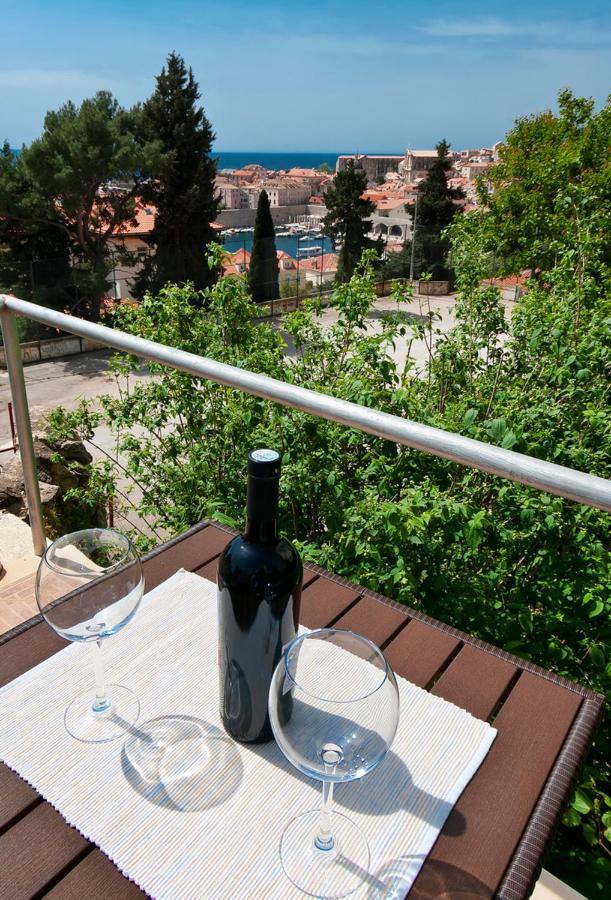 Lora Studio Sea & Oldtown View With Parking Ντουμπρόβνικ Εξωτερικό φωτογραφία