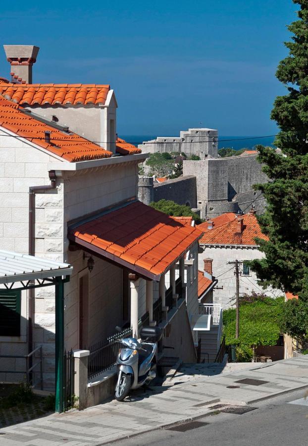 Lora Studio Sea & Oldtown View With Parking Ντουμπρόβνικ Εξωτερικό φωτογραφία
